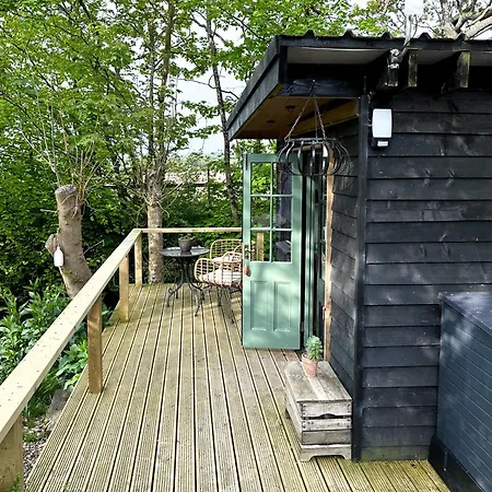The Little Green Cabin Bodmin Exterior photo