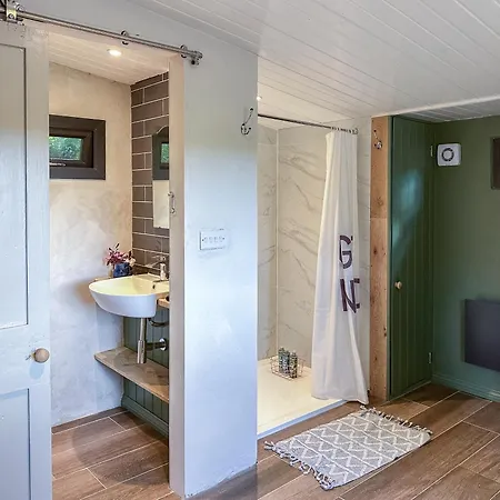 The Little Green Cabin Bodmin Exterior photo